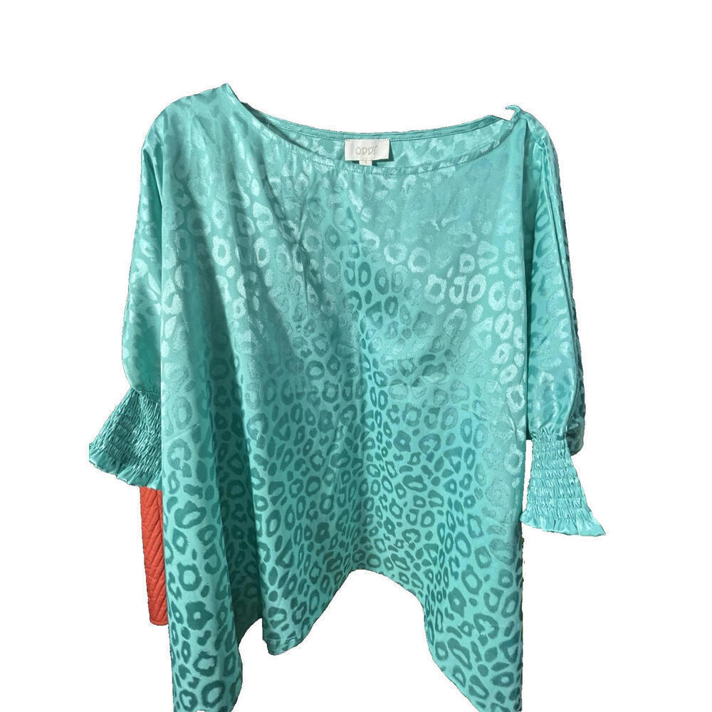 ODDY Animal Print Satin Blouse top 3/4 Sleeve Sz Small